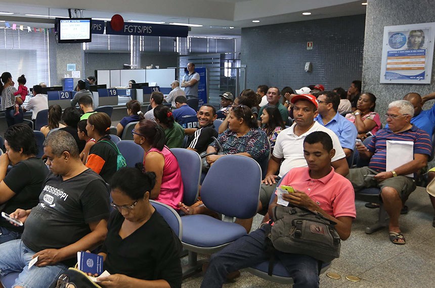 FGTS: plenário do Senado pode votar na terça, 27, projeto que libera Fundo de Garantia para quem pedir demissão