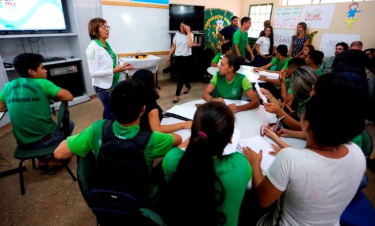 Fundo da Educação Básica: relatora apresenta proposta e ministro da Educação se posiciona contra