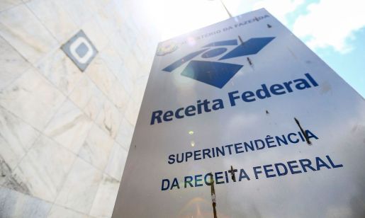 Governo federal confirma isenção do Imposto de Renda para quem ganha até R$ 2.640