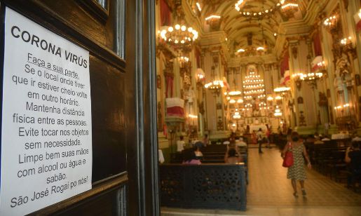 Justiça suspende autorização para cultos religiosos no Rio; segundo decisão, reuniões podem apresentar riscos para terceiros