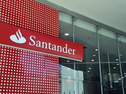 Banco Santander lucra R$ 3,8 bilhões em três meses, mas demite em plena pandemia