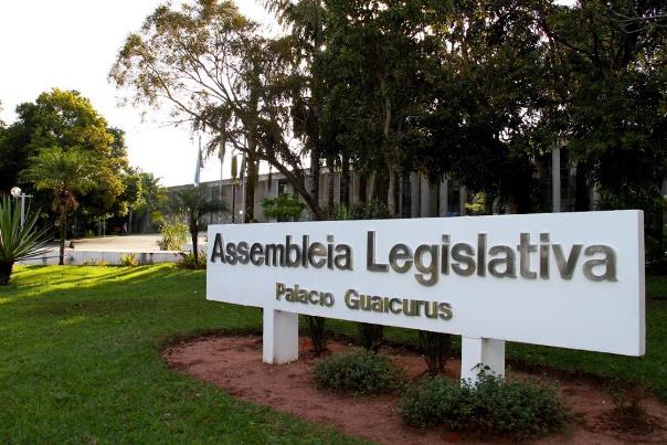 Já é Lei o reajuste dos servidores da Assembleia Legislativa de MS: auxílio alimentação de R$ 1.000, Auxílio Transporte de R$ 700 e aumento salarial de 2,2%