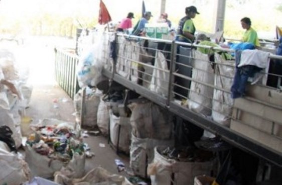 Campo Grande : recicladores da UTR no Los Angeles pedem melhorias nas condições de trabalho