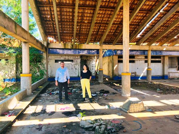 Obras abandonadas de Emeis em Campo Grande: desperdício de dinheiro público e falta de planejamento prejudicam a Educação