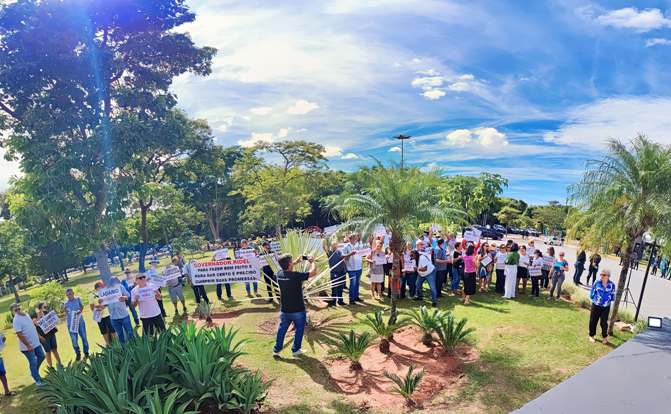 Aposentados/MS: na retomada da Assembleia Legislativa aposentados voltam a cobrar revisão do desconto de 14%