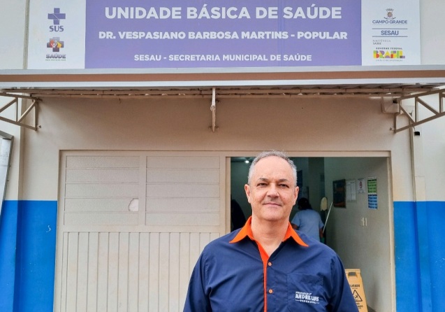 Saúde/Campo Grande: unidade de saúde revitalizada apresenta problemas estruturais e precisa de reparos, na Vila Popular
