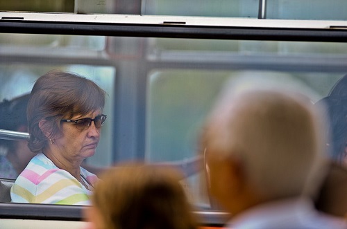 Reserva de assentos para idosos em ônibus: projeto de lei eleva para 15%