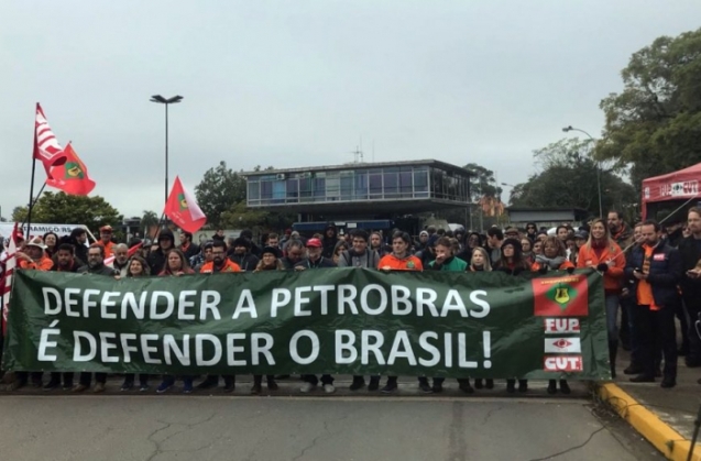 Venda de refinaria da Petrobras na Bahia: ato contra venda escandalosa da RLAM acontece nesta sexta