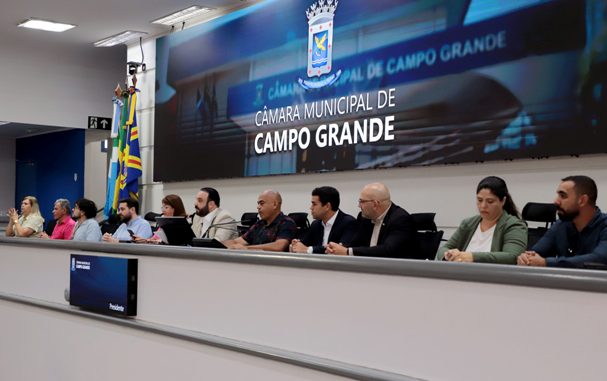 Câmara de Campo Grande reuniu especialistas e autoridades para discutir Educação Especial